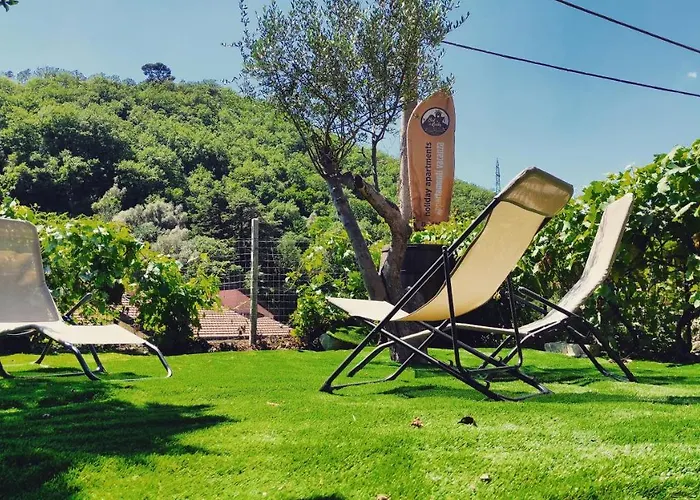 Bed On The Rocks * Finale Ligure